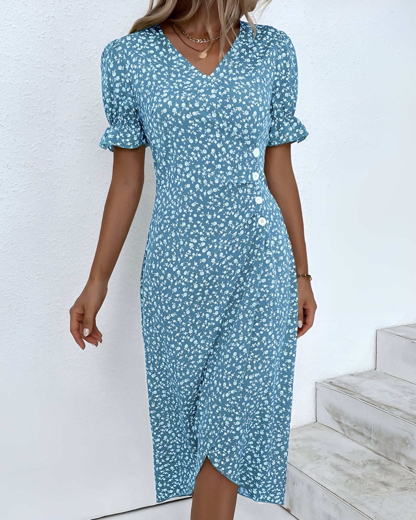 Odile™ | A floral pattern that moves with you