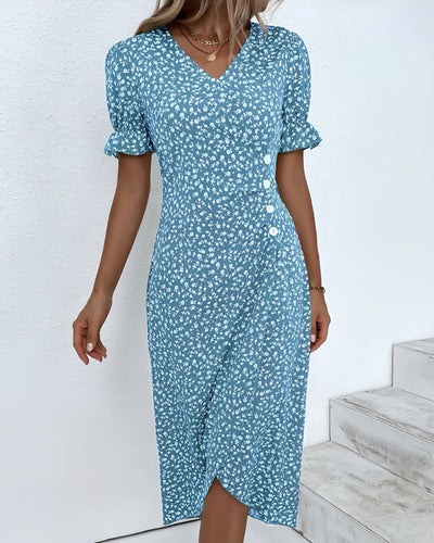 Odile™ | A floral pattern that moves with you