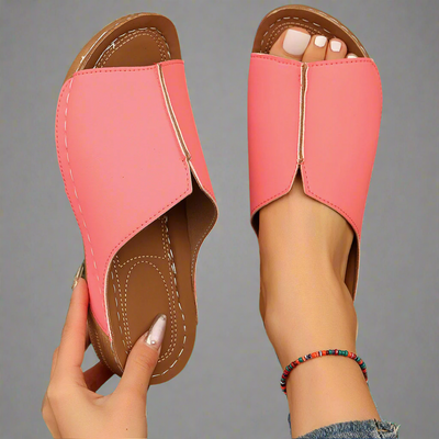 Clemensia | Handmade cork sandals made with premium materials