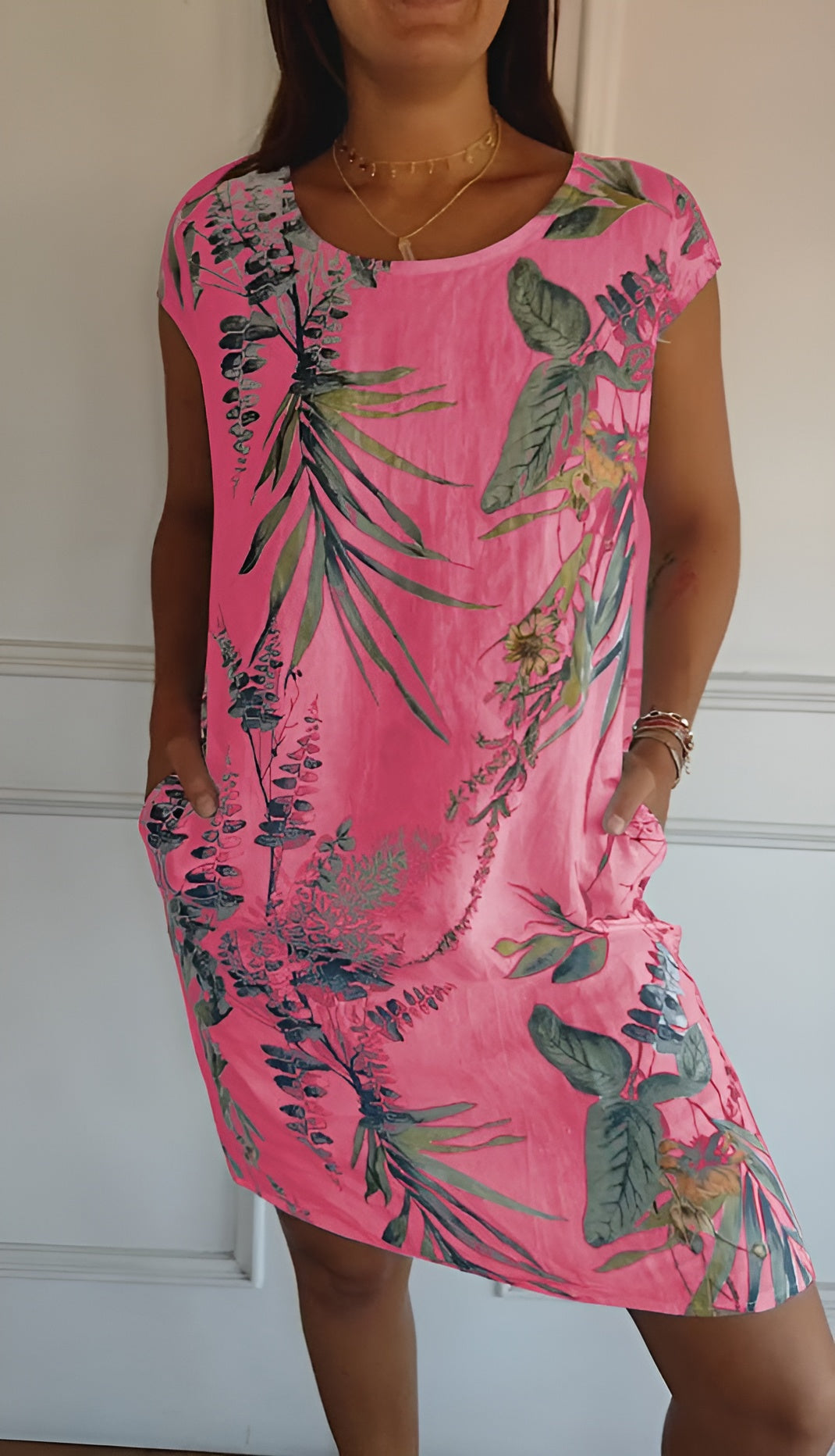 Isla™ | Comfortable Dress with Round Neckline