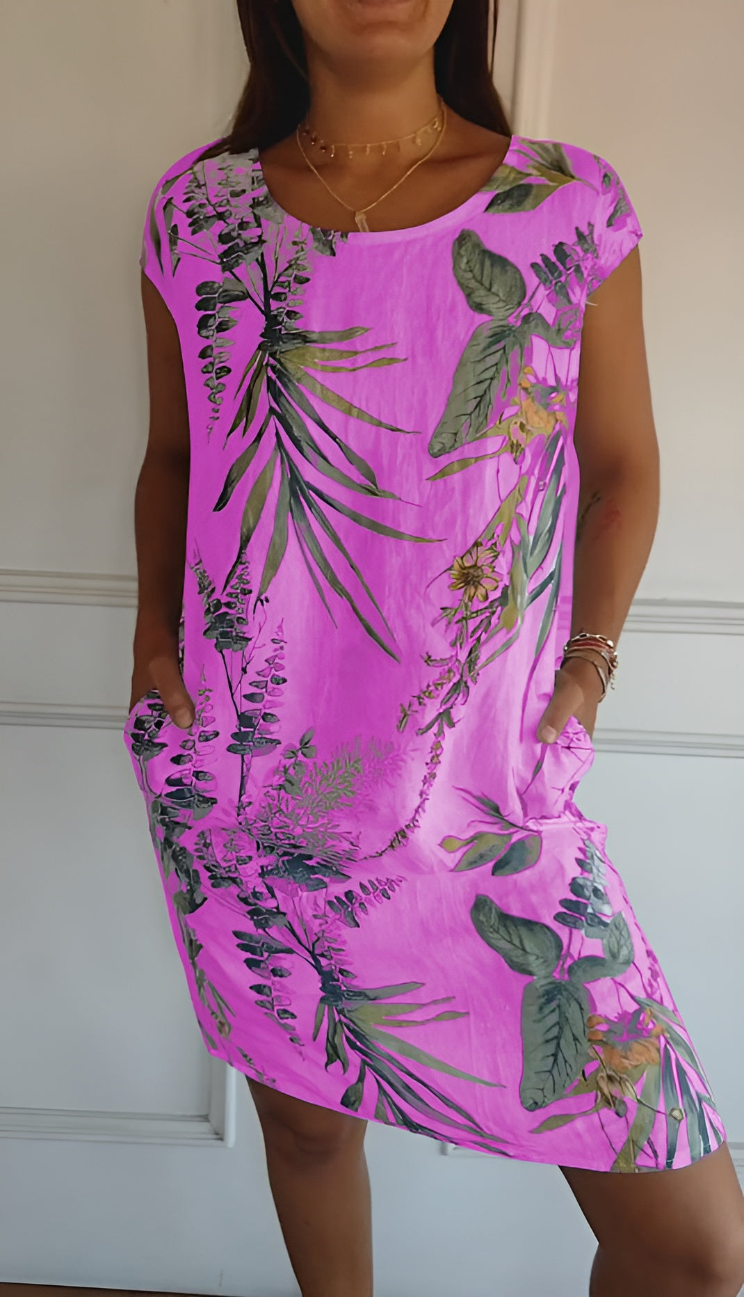 Isla™ | Comfortable Dress with Round Neckline