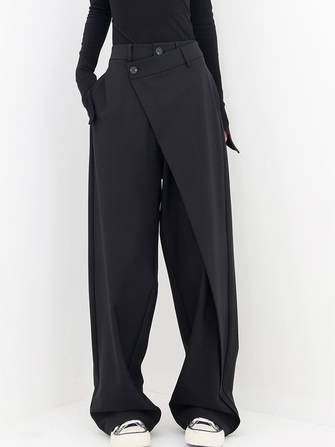 Yuli Modern Baggy Pants