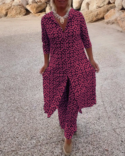 Amalia™ | Vintage Printed Two-Piece Set with Lapels and Buttons
