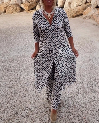 Amalia™ | Vintage Printed Two-Piece Set with Lapels and Buttons