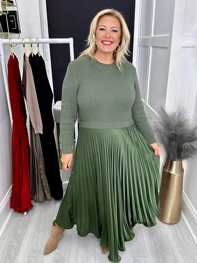 Sophia | Unique Winter Dress with Skirt Detail - For a Slim and Elegant Look