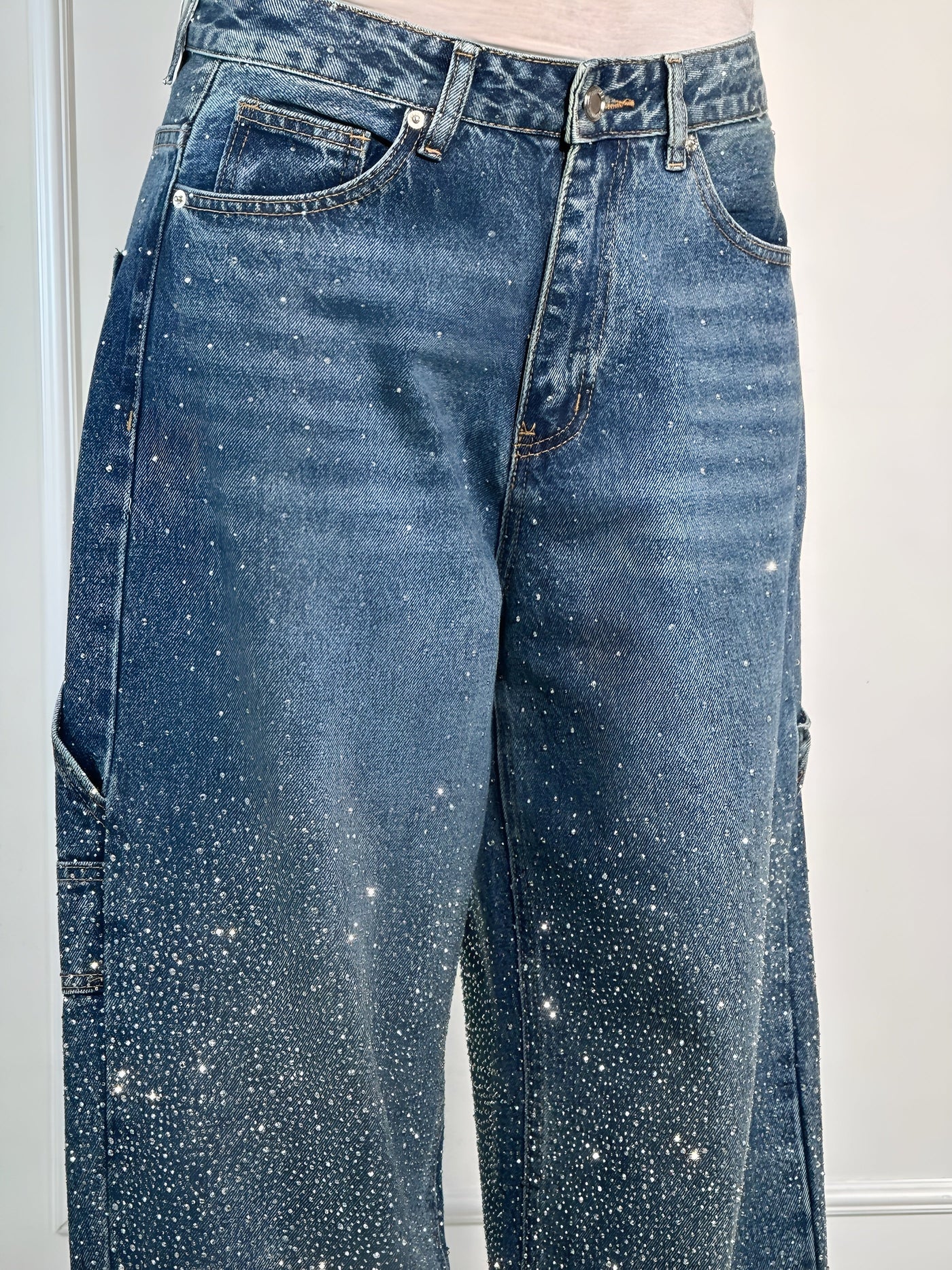 Molly™ | Shiny Jeans for an Elegant Look