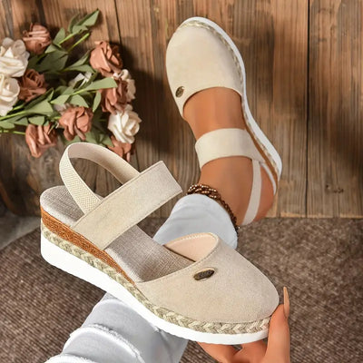 Antonia | Orthopedic sandals with heel, breathable and relaxing