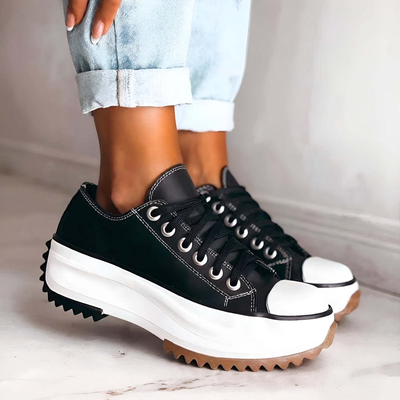 Marjatta™ | Soft canvas shoes with a stable heel – walk comfortably and stylishly throughout the day