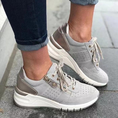 Kivia | Orthopedic Sneakers